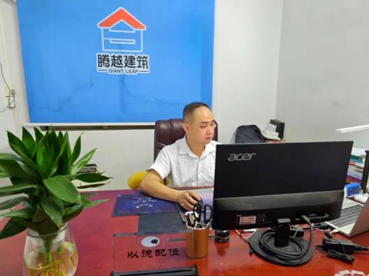 先鋒人物|現(xiàn)場(chǎng)是成長(zhǎng)的試驗(yàn)場(chǎng)